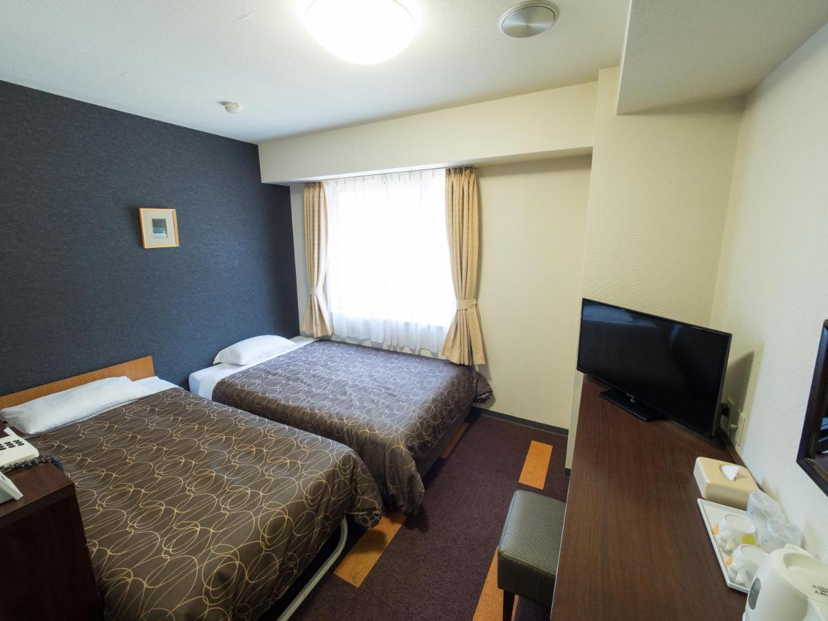 Hotel Shin Ósaka Exteriér fotografie