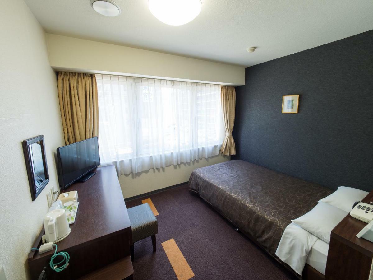Hotel Shin Ósaka Exteriér fotografie